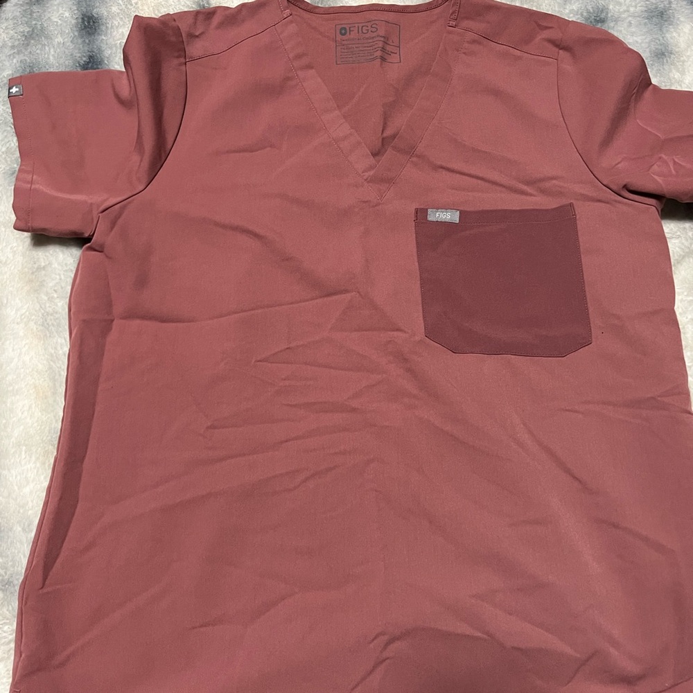 Figs XL top 2qty and XLT pants Mauve